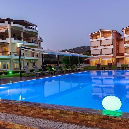 Anilio Plaza Aparthotel Zacharo Exterior foto