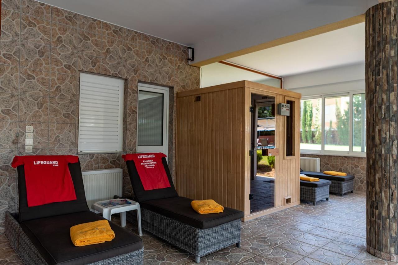 Anilio Plaza Aparthotel Zacharo Exterior foto