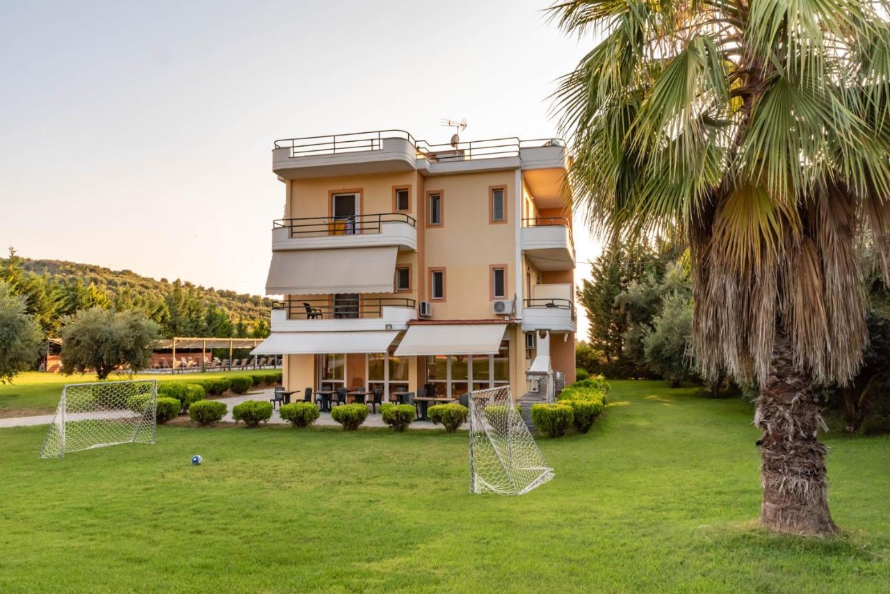 Anilio Plaza Aparthotel Zacharo Exterior foto
